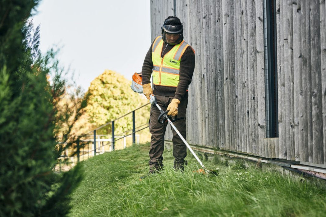 STIHL FSA 120 R Battery Grass Trimmer AP-System Skin Only