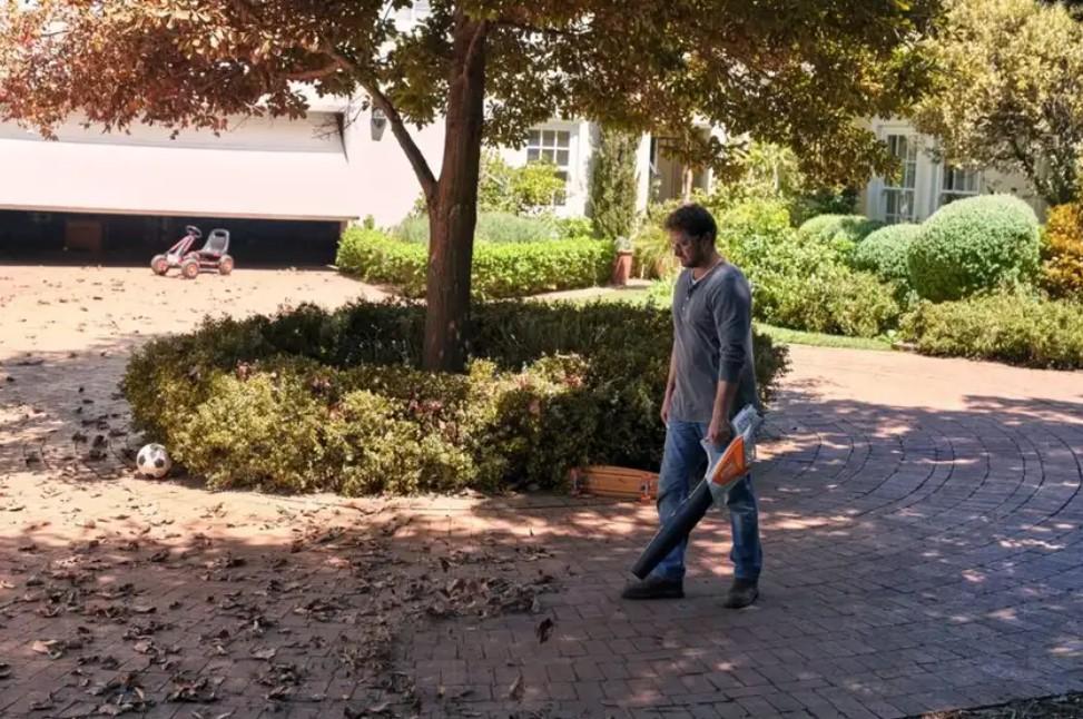 STIHL Battery Blower BGA 57 KIT