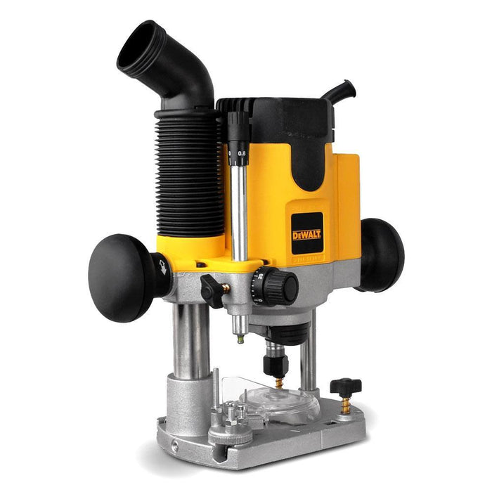 Dewalt DW621-XE - Plunge Router 1100W