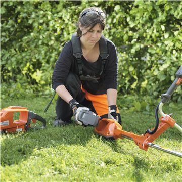 HUSQVARNA 36.0v  BATTERY BLOWER 120IB