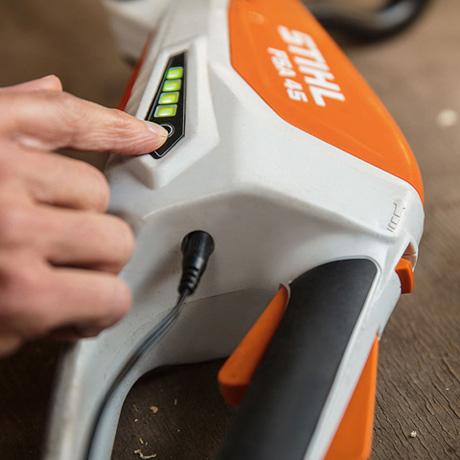STIHL 18.0v Battery Grass Trimmer FSA 45 KIT