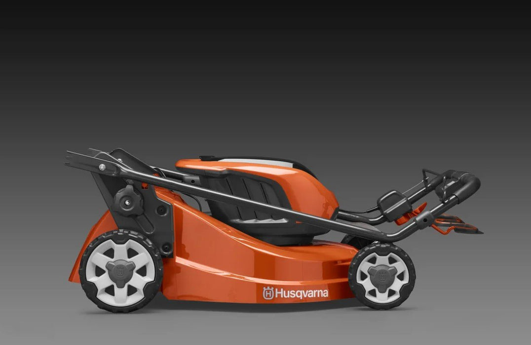 Husqvarna LC34IVX 36V 47cm Battery Mower