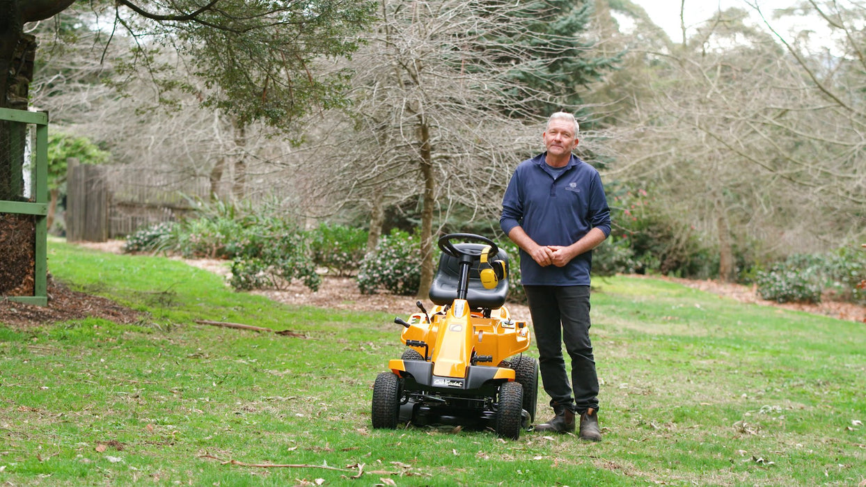 Cub Cadet Mini Rider CC 30 H